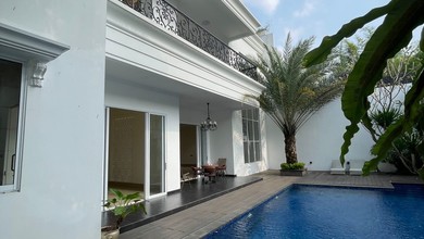 Rumah Clasik Sekolah Duta Pondok Indah