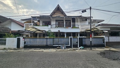 Rumah Cantik 2lt Jatibening Termuraah