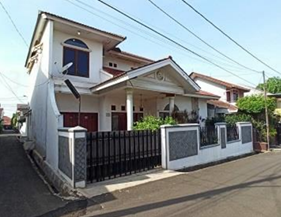 Rumah Cantik 2 Lantai Pondok Kopi