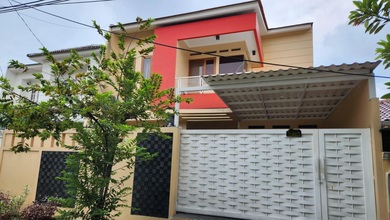 Jual Cepat Rumah Modern Duren Sawit 2lt