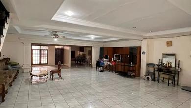 Jual Cepat Rumah Cantik 2Lt Tanjung Duren Dibawah Pasaran