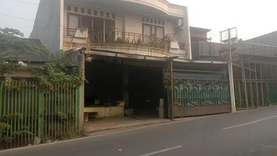 Dijual Lelang Cash Only Rumah 2 Lantai Pinggir Jalan