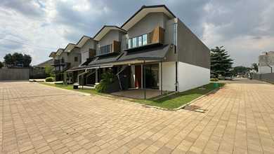 Dijual Lelang Cash Only Rumah 2 Lantai Siap Huni