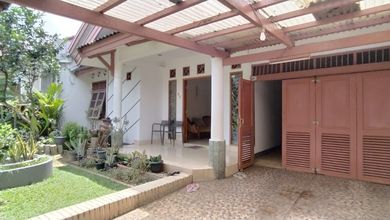 Rumah Modern area Bintaro, Jakarta Selatan, Luas 250 m2