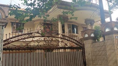 Rumah Bagus Murah 2 Lantai Di  Menteng Jakarta  Pisat