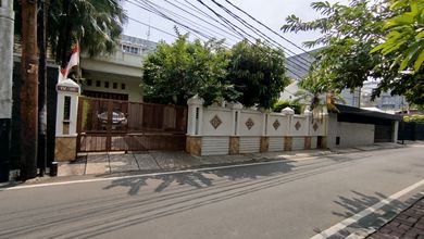 Rumah Asri Siap Huni Di Jln. Tanah Abang Iv Petojo Gambir Jakarta Pusat