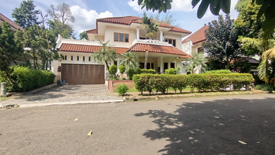 Lebak Bulus Dijual Rumah 2 Lantai Cash Only Di Bukit Pratama, Lebak Bulus - Jakarta Selatan