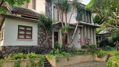 Jual Rumah Siap Tinggal area Ciputat, Tangerang Selatan, LT 1174 m2