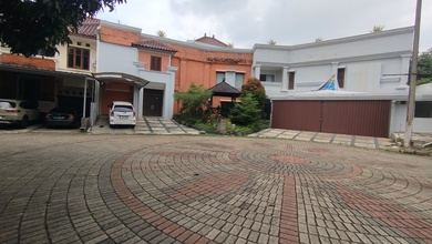 Rumah Mewah LT 730 M² di Bali Vew Cluster Kintamani Ciputat Timur