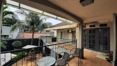 Dijual Cepat Rumah Siap Huni 2Lt di Batu Ampar Condet