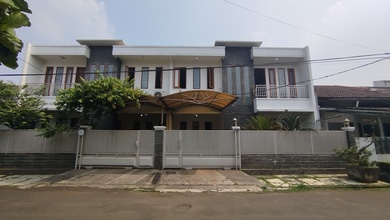 Rumah Mewah Dijual LT 270M2 di Ciputat Timur, Tangerang Selatan