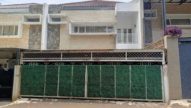 Jakarta Selatan - Siap Nego - Rumah Murah Kondisi Bagus Sudah Kosong. Siap Pakai. SHM LT 151 M2. Jalan Syarpa. Ciganjur. Jagakarsa. Jakarta Selatan