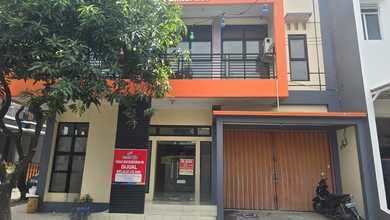 Gedung Kantor - Sepatan. SHM 168.0 M² Unfurnished. Dikeluarkan Karet Kecamatan Sepatan.tangerang Kota