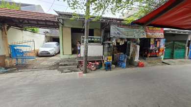 Rawa Buaya - Rumah & Kontrakan. Hitung Tanah Juga Ok. Shm. Lt 591 M2. Harga Super Murah. Dijalan Dharma Wanita V. Rawa Buaya. Jakarta Barat