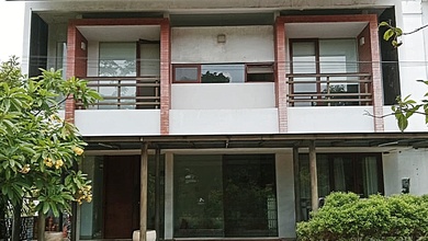 Bintaro - Pesanggrahan. Rumah Murah ******** Acacia Residance. Jl Bintaro Alamanda. Shm. Lt 221 M2. Bagus.jakarta Selatan