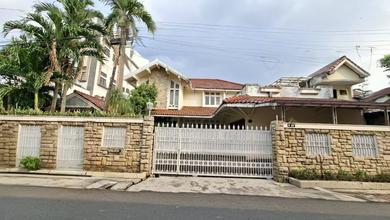 Kemanggisan - Rumah Mewah Harga Sangat Murah. SHM LT 714 M2. Dijalan Haji Saili. Kemanggisan Pal Merah. Jakarta Barta