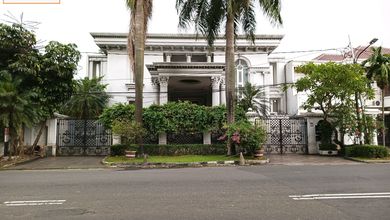 Pondok Indah - Rumah Bagus Dan Mewah. Shm. Lt 458 M2. Jalan Kartika Utama.pondok Indah. Jakarta Selatan