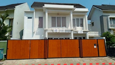 Serpong - Rumah Bagus dan Cantik Harga Sangat Murah.shm LT 181 M2. Diperum Serpong Park. Serpong Utara. Tangerang Selatan