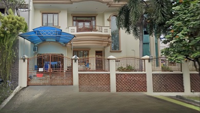 Jual Rumah Bagus Luas 324 m2 area Pantai Indah Kapuk, Jakarta Utara