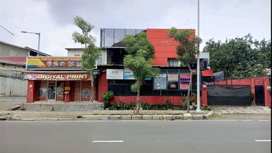 Duren Sawit - Pondok Bambu. Gudang & Kantor. SHM LT 880 M2. Dijalan Pondok Bambu. Duren Sawit. Jakarta Timur