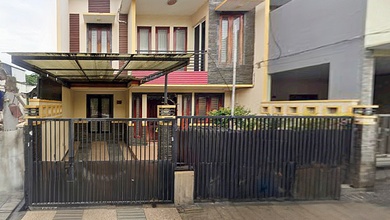 Citra Garden 5 Jakarta Barat - Rumah Mewah Harga Sangat Murah. SHM LT 128 M2. Diperum Citra Garden 5. Kalideres. Jakarta Barat