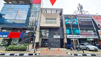 Jakarta Selatan - Gedung Kantor. Harga Sangat Murah. Shgb LT 223 M2. Dijalan Panglima Polim Raya. Kebayoran Baru. Jakarta Selatan