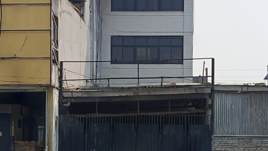 Kota Tua - Ruko Sangat Strategi. Shgb LT 240 M2. Dijalan Mangga Dua Raya. Taman Sari. Pinangsia. Jakarta Barat