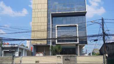 Kebayoran Lama - Di Jual Cepat Gedung Perkantoran 5 Lantai 