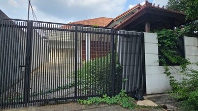 Jual Rumah Cantik Luas 580 m2 area Kebayoran Baru, Jakarta Selatan