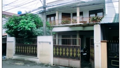 Rumah Bagus 2 Lantai 219 M² Di Srengseng