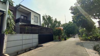 Rumah 2Lt Kompleks Hankam Jl Strategi