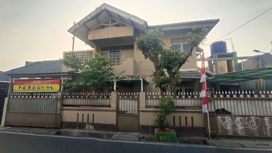 Jual Rumah Bagus Luas 183 m2 area Tomang, Jakarta Barat