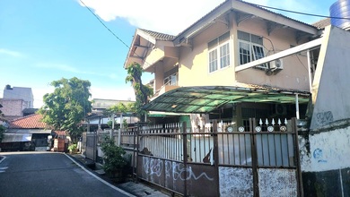 Jual Rumah Terkini di Slipi, Jakarta Barat LT 183 m2