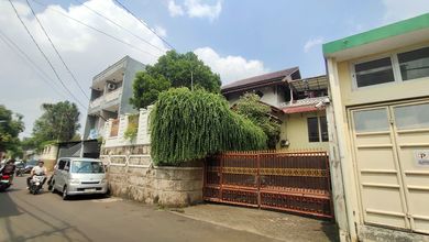 Rumah 3 Lt Di Petukangan Utara 