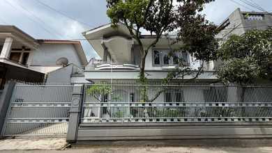 Regol - Rumah 2 Lantai 280 M² di Regol Bandung