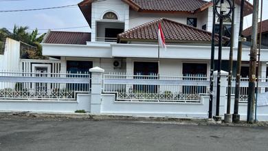 Kayu Putih - Cash Only Rumah Cantik di Kayu Putih - Pulo Gadung