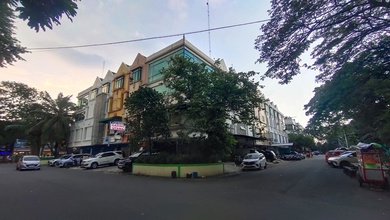 Kelapa Gading - Ruko Hook Strategis 4 Lantai di Kelapa Gading Boulevard