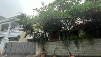 Jual Rumah Siap Tinggal area Mampang, Jakarta Selatan, Luas 696 m2