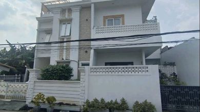 Rumah 2 Lantai Kebon Bawang Tanjung Priok