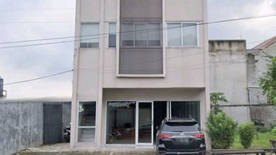 Gedung Kantor 3 Lantai Lubang Buaya Cipayung Jakarta Timur