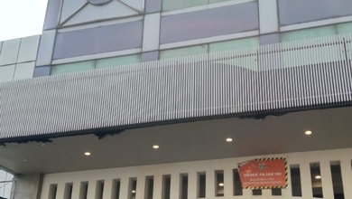 Ruko 3 Lantai Lt,542m² Proses Lelang Letak Strategis