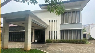 Rumah 2 Lantai Beserta Luas Tanah 1290m² Proses Lelang Strategis