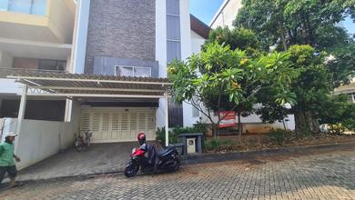 Rumah Modern LT 534 Jual di Pantai Indah Kapuk, Jakarta Utara