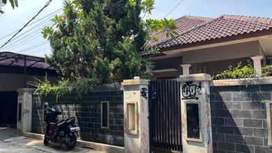 Rumah Luas Jl Peninggaran Timur Kebayoran Lama Jaksel