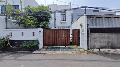 Jual Rumah Terkini di Mampang Prapatan, Jakarta Selatan Luas 206 m2