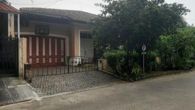 Jual Rumah Siap Tinggal di Cinere, Jakarta Selatan, Luas 420 m2