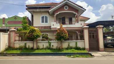 Jual Rumah Bagus LT 353 m2 area Karawaci, Tangerang