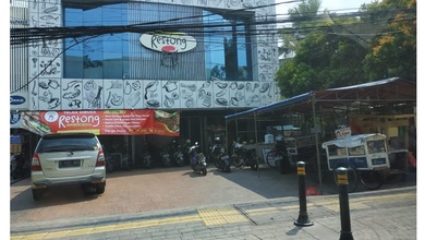 Gedung Jl Rs Fatmawati Cipete Kebayoran Baru Jakarta Selatan.