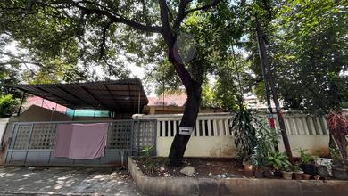 Rumah Tua Menteng Menteng Jl Surabaya Timur Jakarta Pusat Ada Basement 