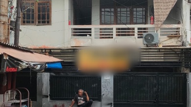 Rumah Jl Kota Bambu Iii Petamburan Palmerah Jakarta Barat